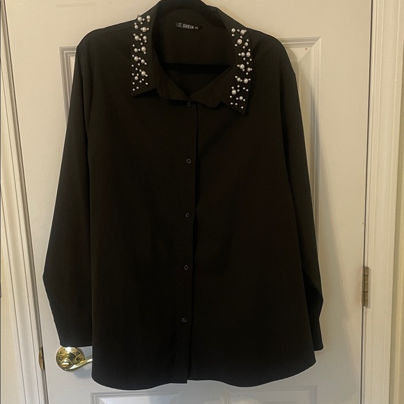 SHEIN Button down Black Top with embellished collar 4XL - Picture 1 of 7